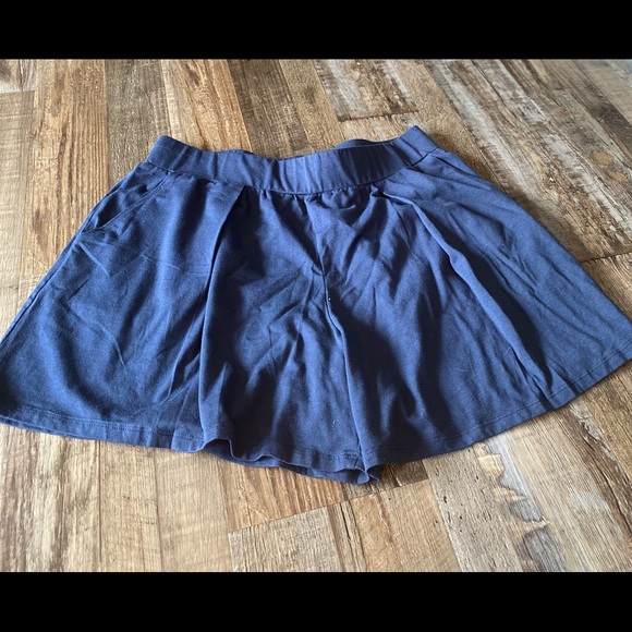 AnyBody | Shorts | Nwot Anybody Cozy 